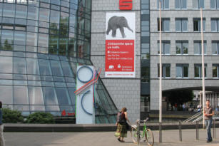 Sparkasse KölnBonn – Außenwerbung